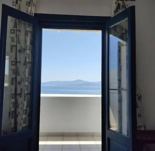 דירה Peaceful Getaway For 2 - Amazing Sea View/sunbeds! אמבלאס